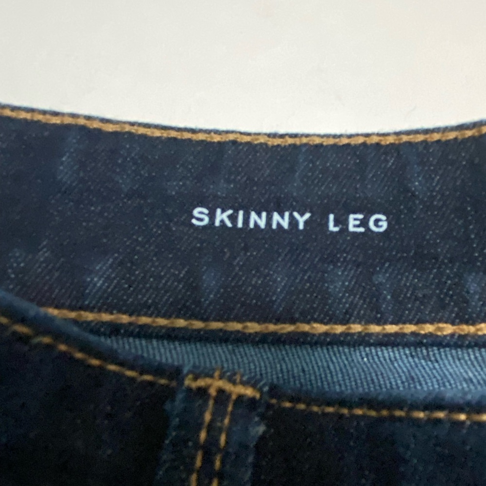 St. John's Bay Skinny Leg women’s Denim Jeans dark wash size 8 - Picture 4 of 10